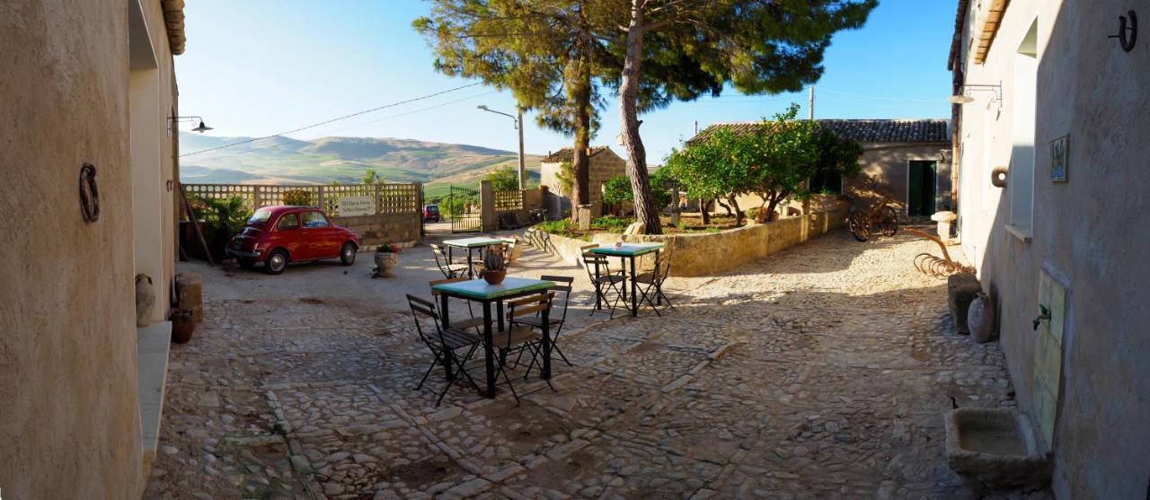 B&B Manca1Fiorino Buseto Palizzolo Exterior foto